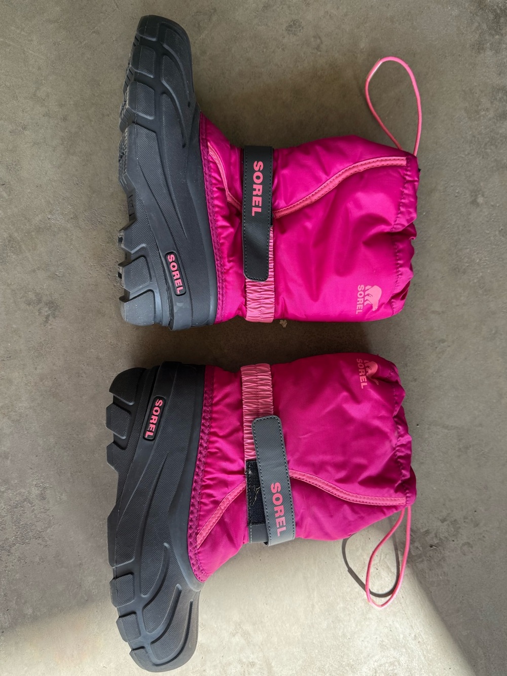 Girls size 4 Sorel boots